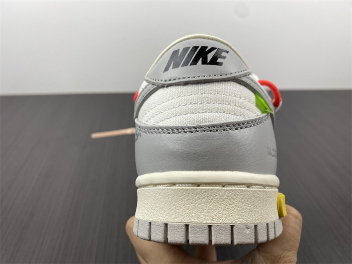 ofw x dunk low “06 of 50” dm1602-110