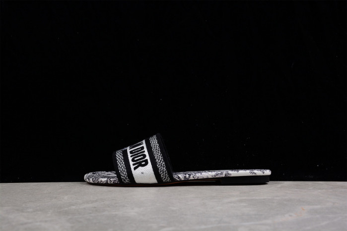 d*or sandal0011