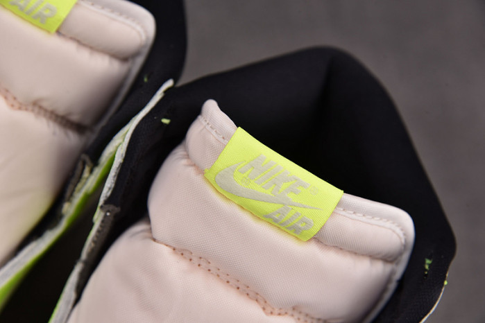air jordan 1 retro high og “visionaire” 555088-702