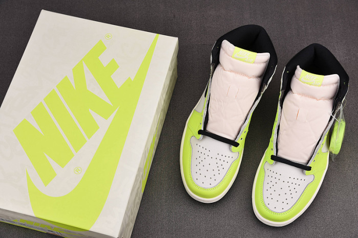 air jordan 1 retro high og “visionaire” 555088-702