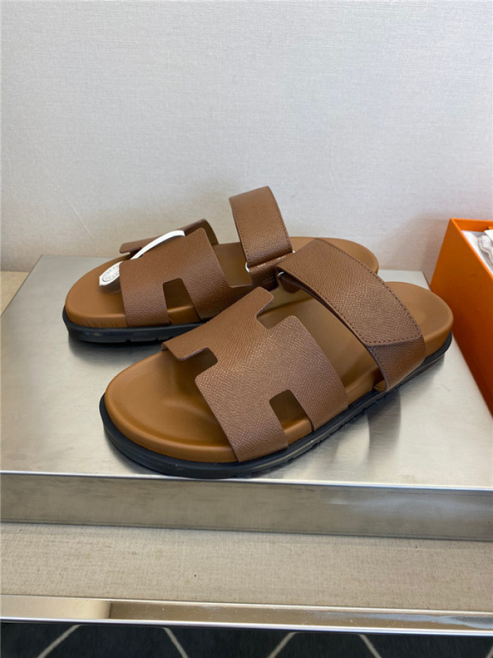 herme* sandal h57