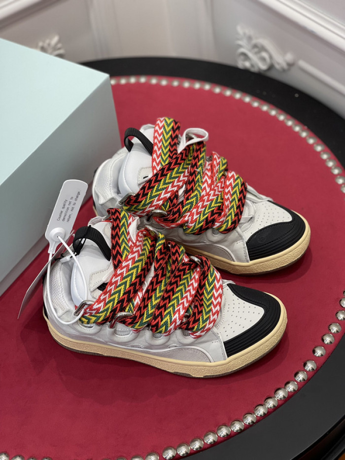 lavin sneaker1