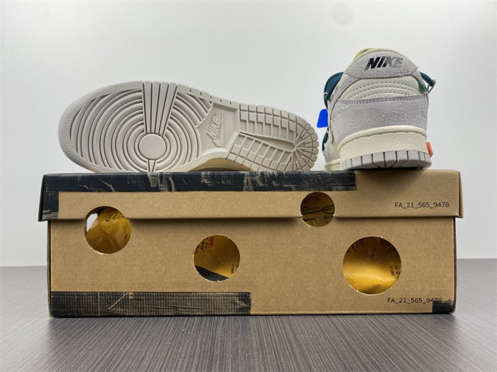 ofw x dunk low “16 of 50” dj0950-111