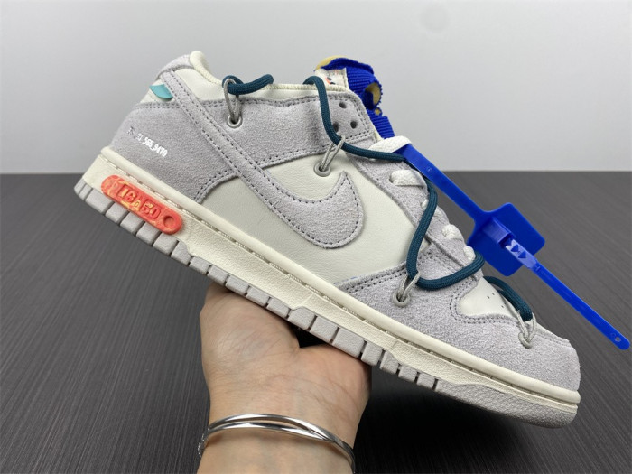 ofw x dunk low “16 of 50” dj0950-111