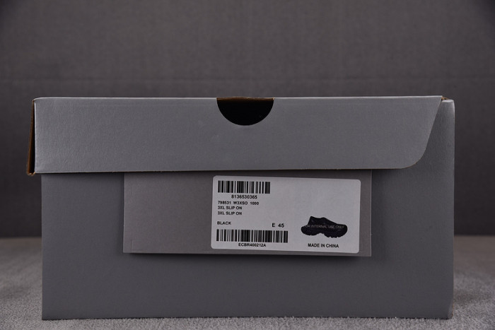 Balenciaga 3XL Sneaker W3XSO1000