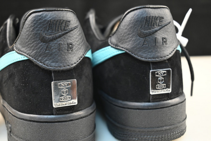 nike air force 1 low sp T*f*ny and co. dz1382-001