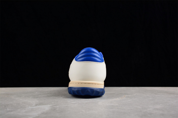 G*u*i* trainer sneaker 103