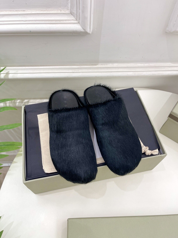 black long hair calfskin fussbett sabot mar01