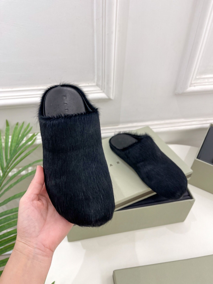 black long hair calfskin fussbett sabot mar01