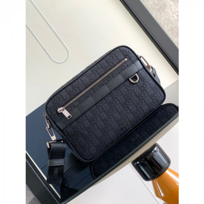 D*or SAFARI BAG d05 26 X 17 X 7CM