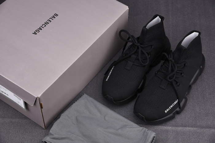 speed trainer sneakers 1000013