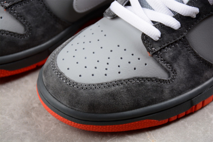 nike sb dunk low staple nyc pigeon 304292-011
