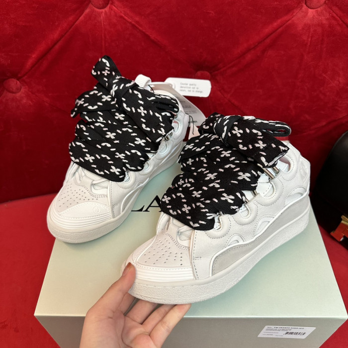 lavin sneaker30