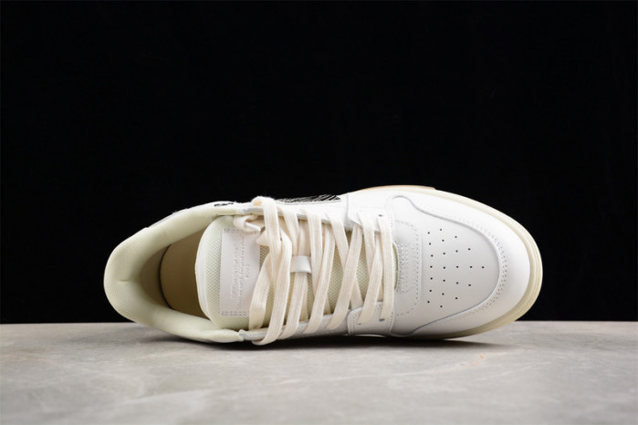 OFW OOO Low Tops White Black SS21 OMIA189S21LEA0030110