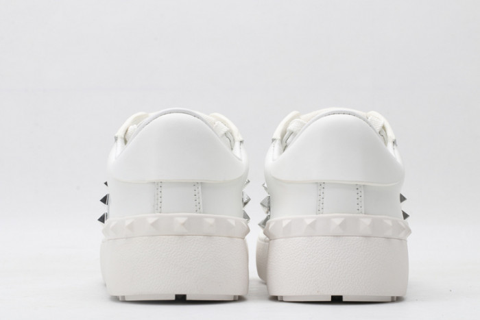 v*lentino garavani white vl7n sneakers m237120