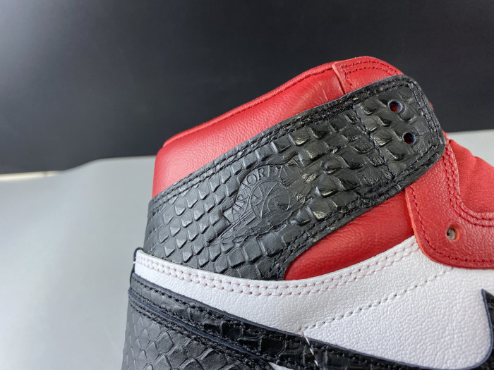 air jordan 1 high og “satin snake” cd0461-601
