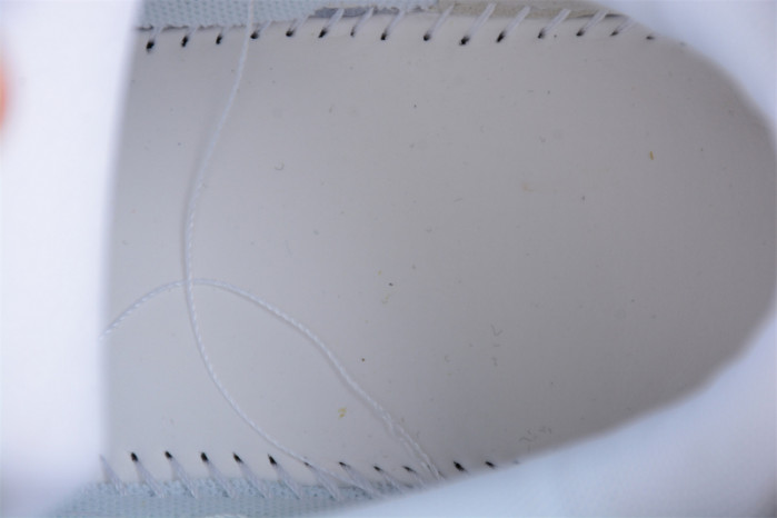 OFW Out Of Office OOO Low Tops White White Navy Blue OMIA189F22LEA0010146