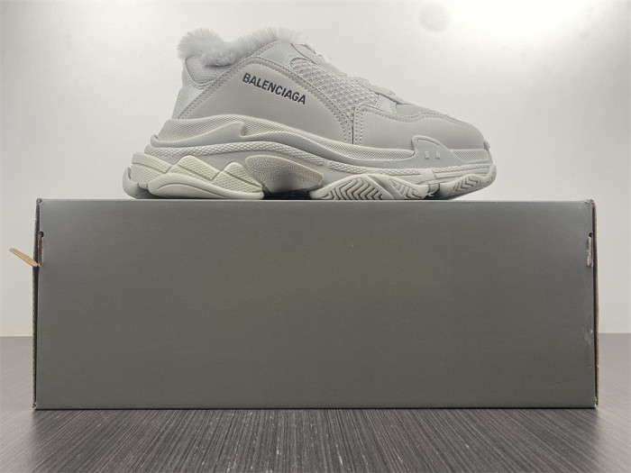 triples trainer sneakers 2000042