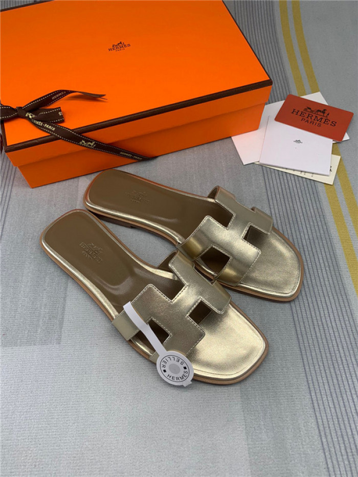 herme* sandal h39