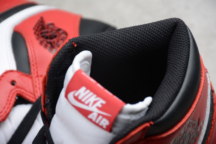 air jordan 1 retro high og chicago red 555088-101