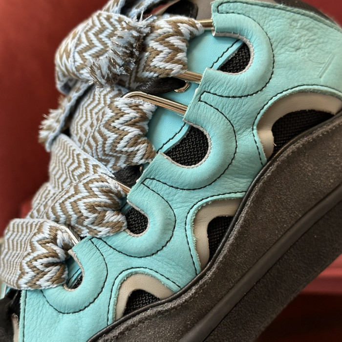 lavin sneaker60