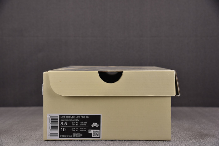 Nike SB Dunk Low TIGHTBOOTH FD2629-100