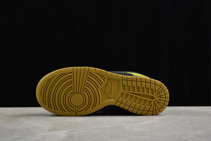 Nike Dunk Low QS Halloween Skull HV6103-300