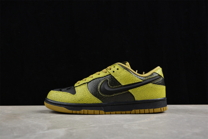 Nike Dunk Low QS Halloween Skull HV6103-300