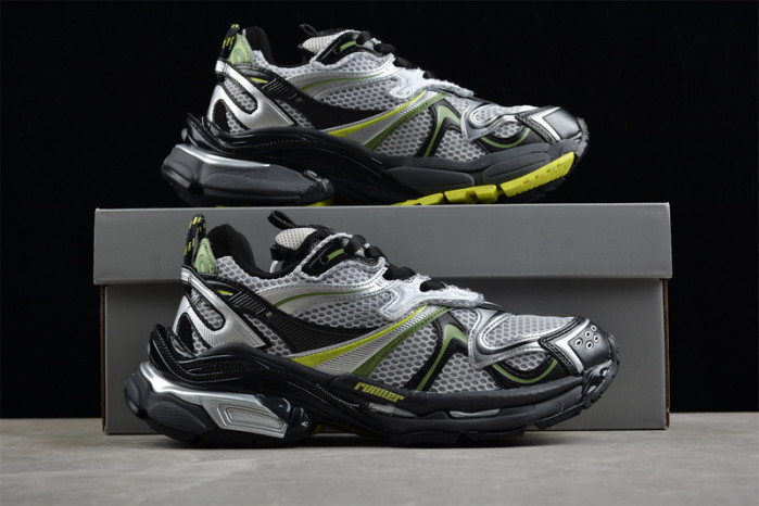 Balenciaga runner W3RXP2315