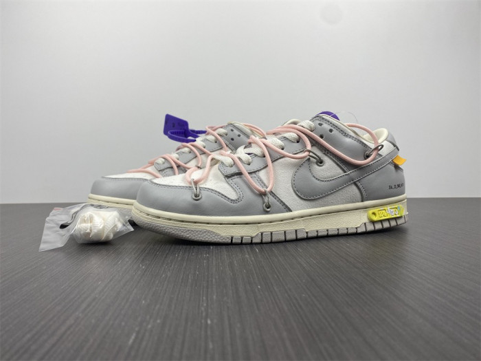 ofw x dunk low “24 of 50” dm1602-119