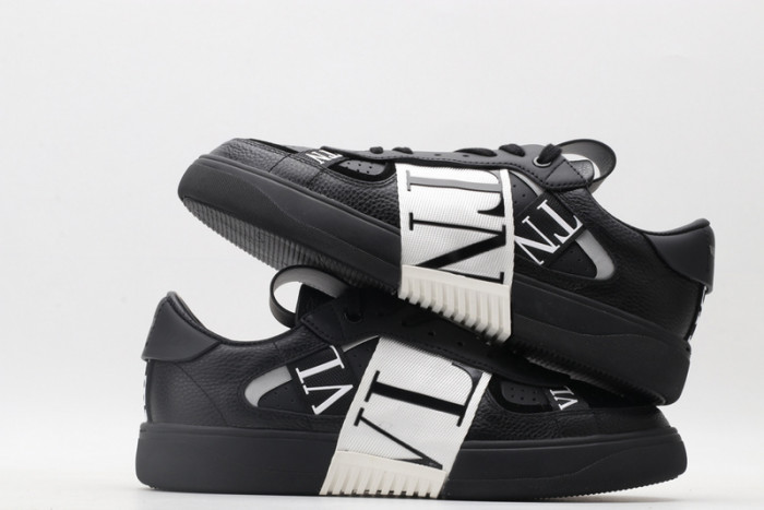 v*lentino garavani white vl7n sneakers m237118
