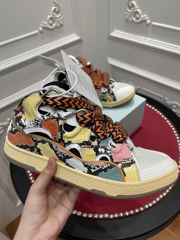 lavin sneaker72