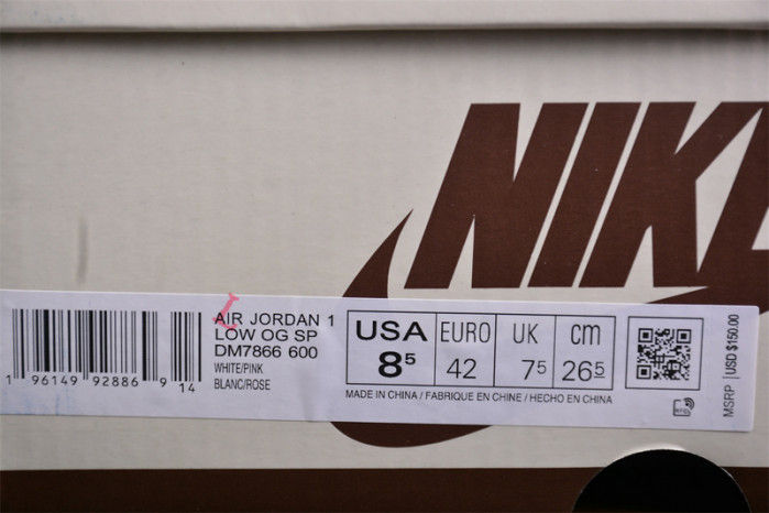 TRAVIS SCOTT X AIR JORDAN 1 LOW OG “white and pink” DM7866-105