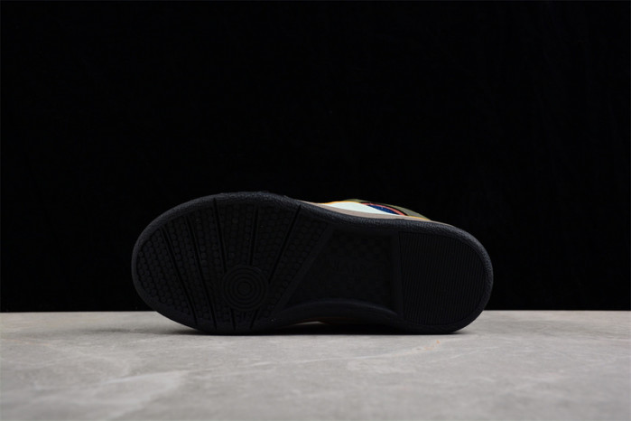 lavin sneaker22