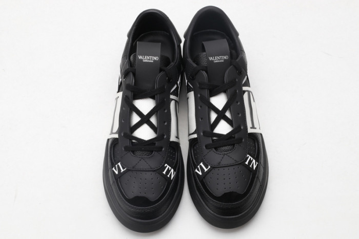v*lentino garavani white vl7n sneakers m237118