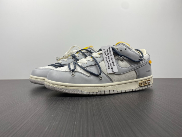 ofw x dunk low “41of 50” dm1602-105