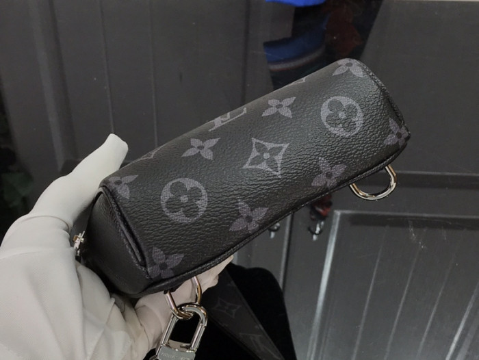 Louis Vuitton Outdoor Slingbag