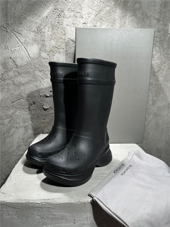 BALENCIAG* BOOT 202