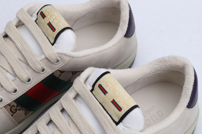 G*u*i* trainer sneaker 99