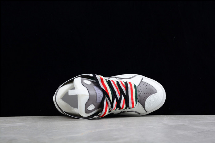 lavin sneaker3