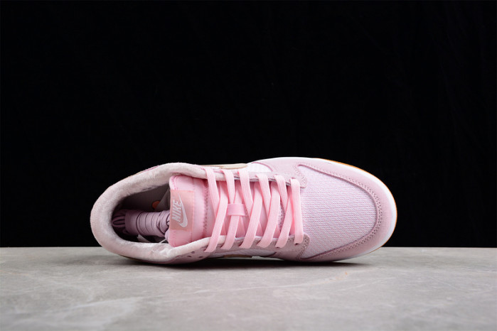 Nike Dunk Low Teddy Bear (W) DZ5318-640