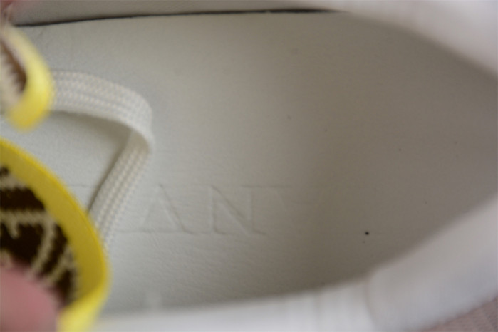 lavin sneaker24