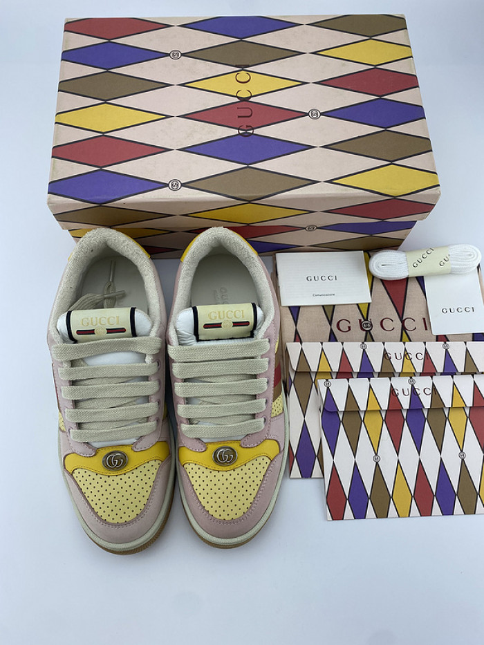 G*u*i* trainer sneaker 122