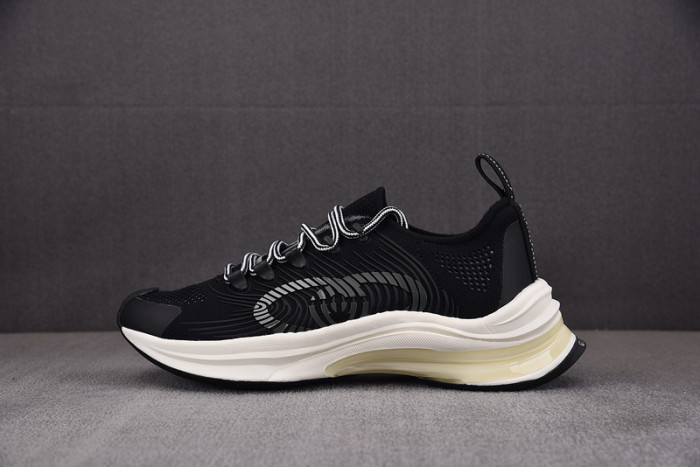 G*u*i* trainer sneaker usm108442