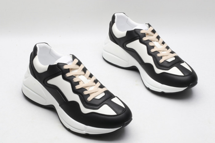 G*u*i* trainer sneaker 85