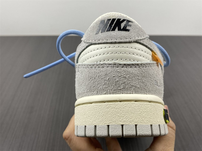 ofw x dunk low “38 of 50” dj0950-113
