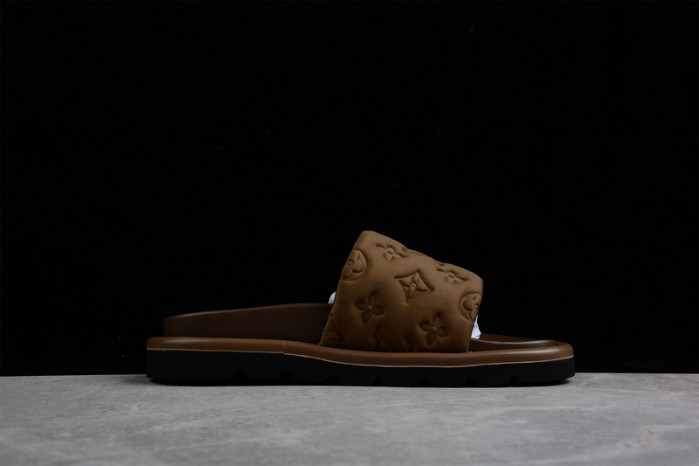 l&v slipper brown 19
