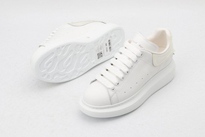 ALEX MCQU SNEAKER