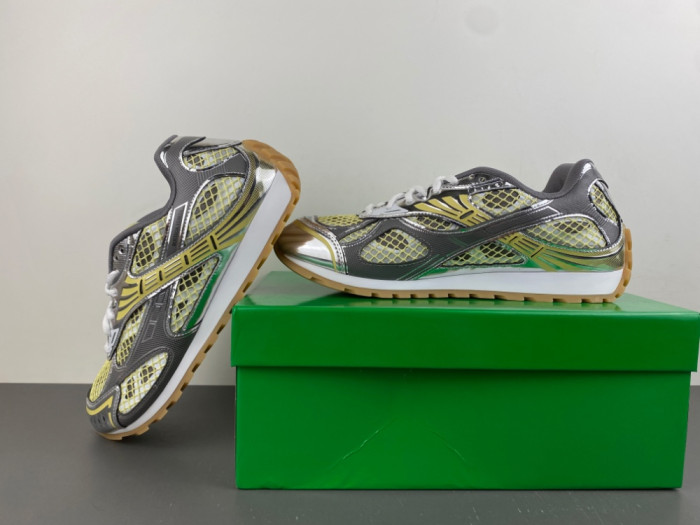 BV sneaker
