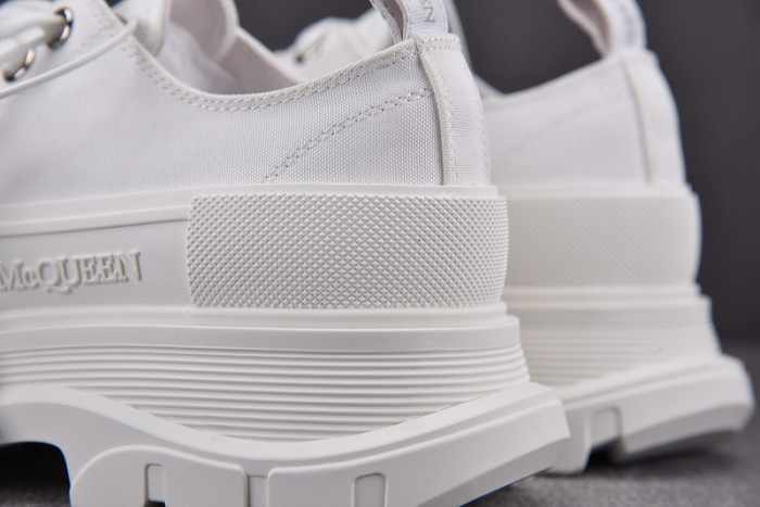 ALEX MCQU SNEAKER